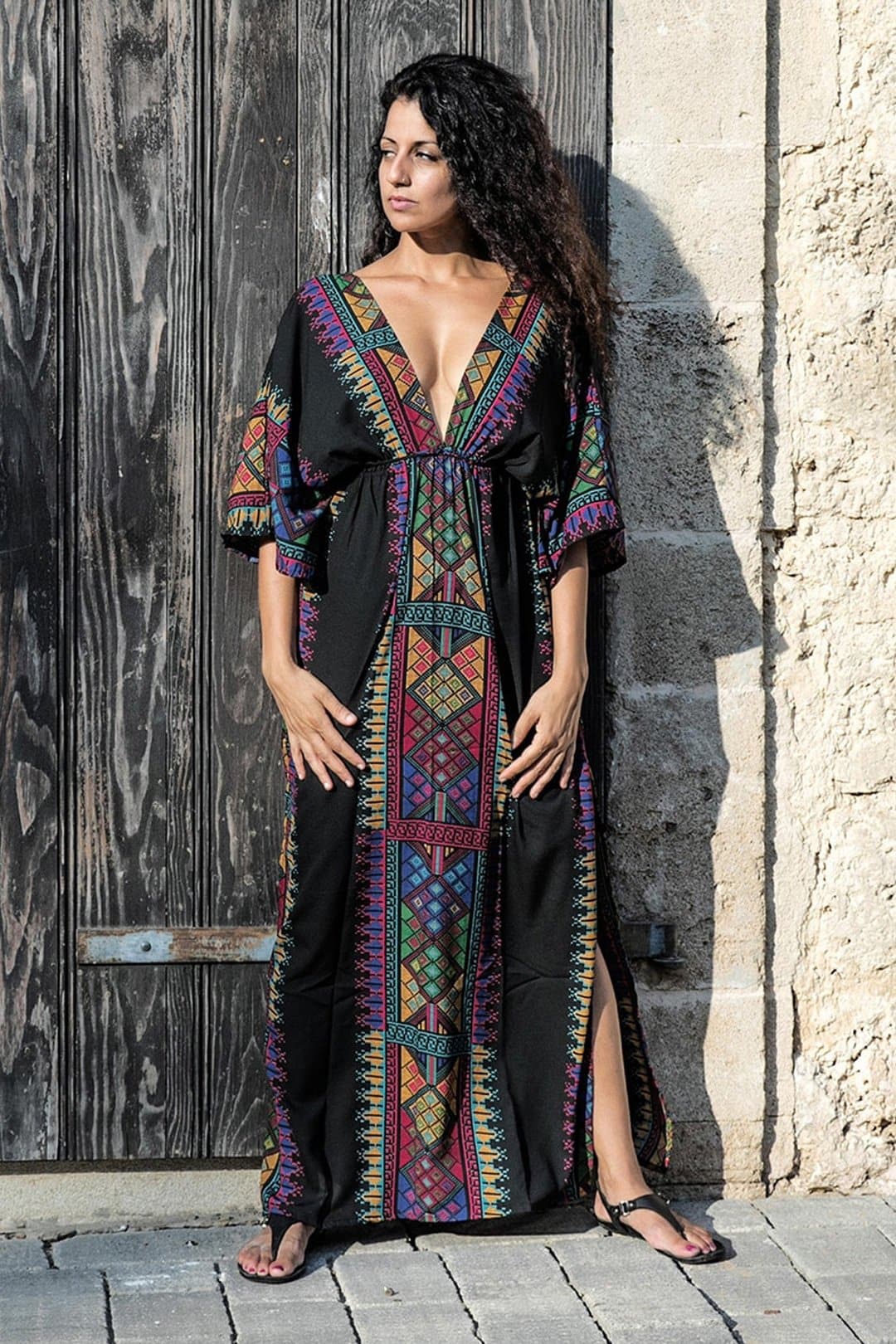 black tribal maxi dress        
        <figure class=